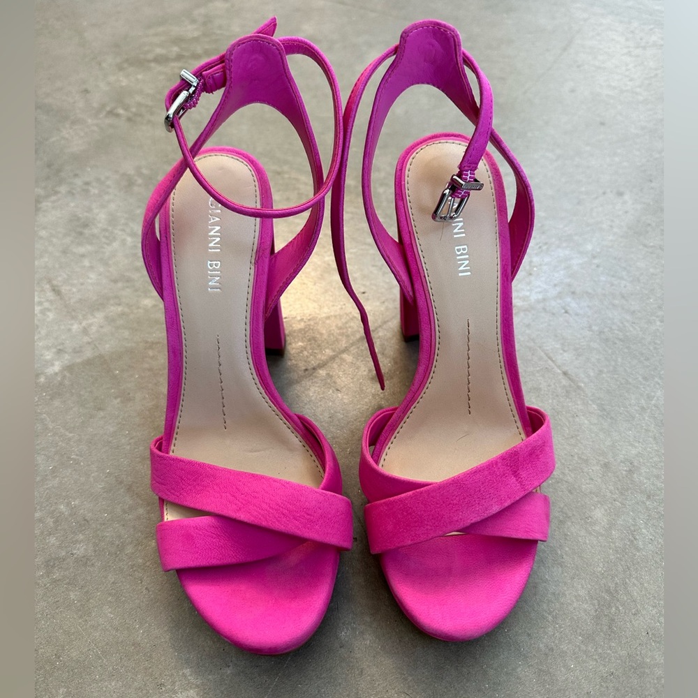 Giani Bini hot pink heels